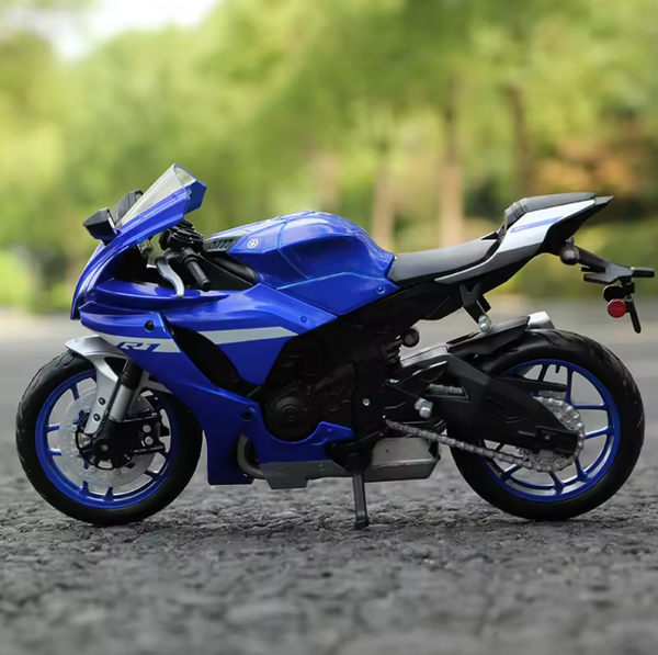 1:12 Yamah YZF-R1