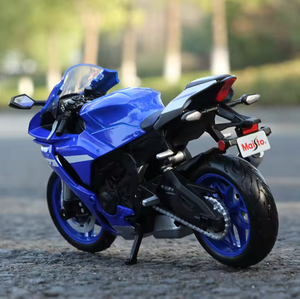 1:12 Yamah YZF-R1