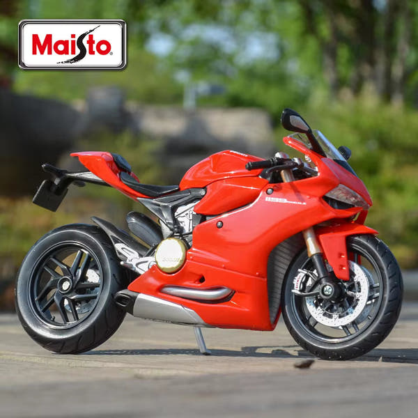 1:12  Ducat 1199 Panigale